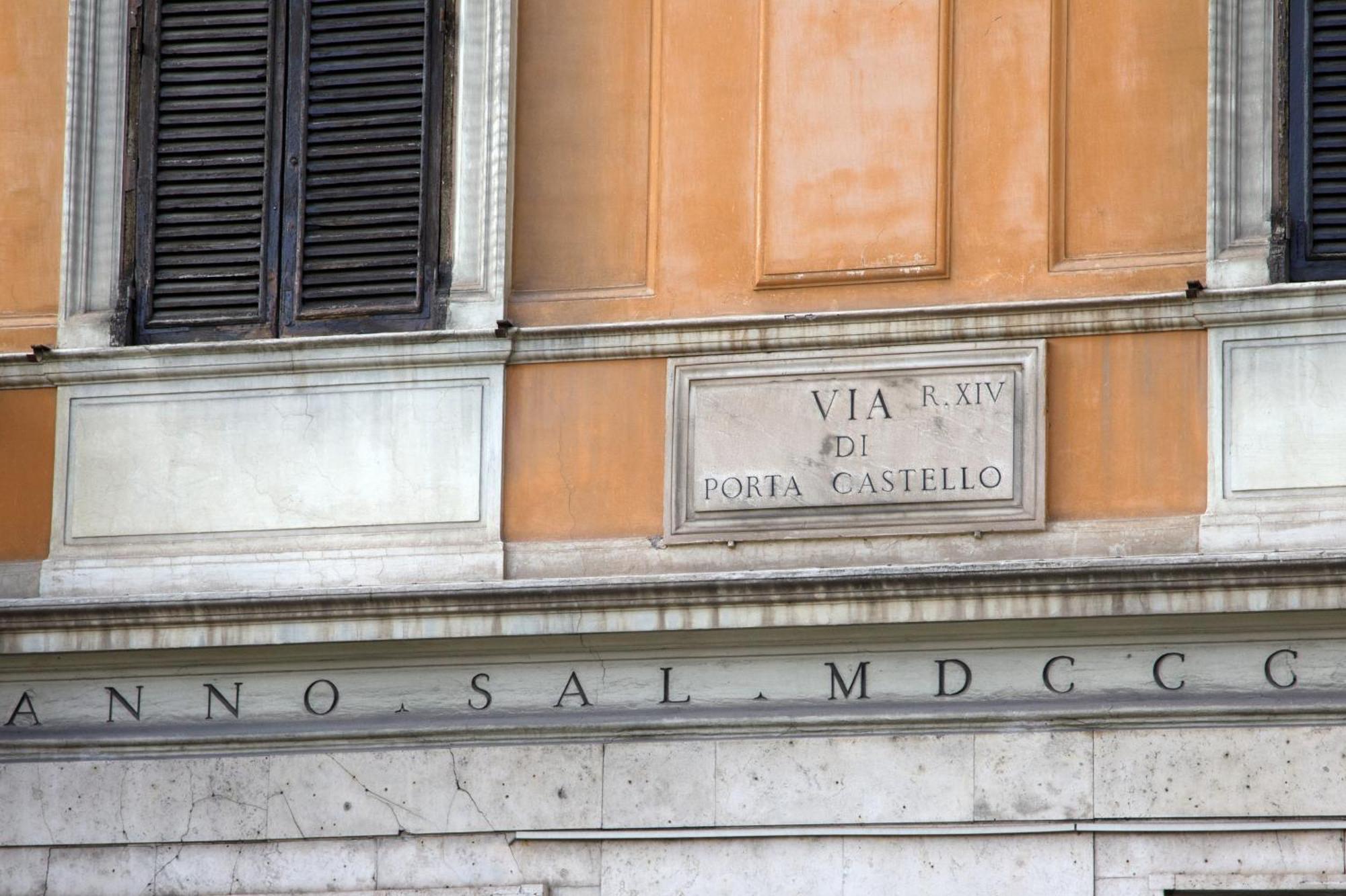 Porta Castello Charme Appartement Rome Buitenkant foto